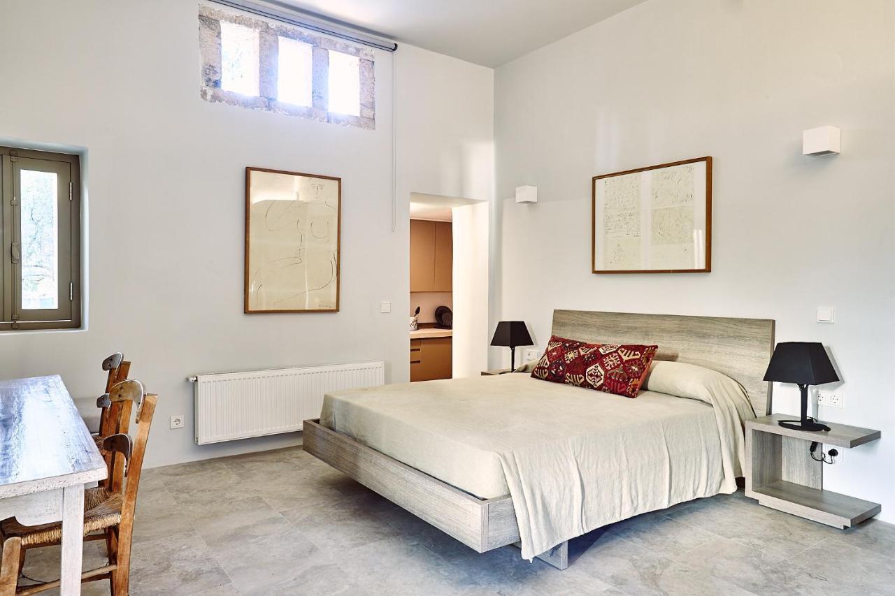 Nikolaou Art Residence Aegina エクステリア 写真