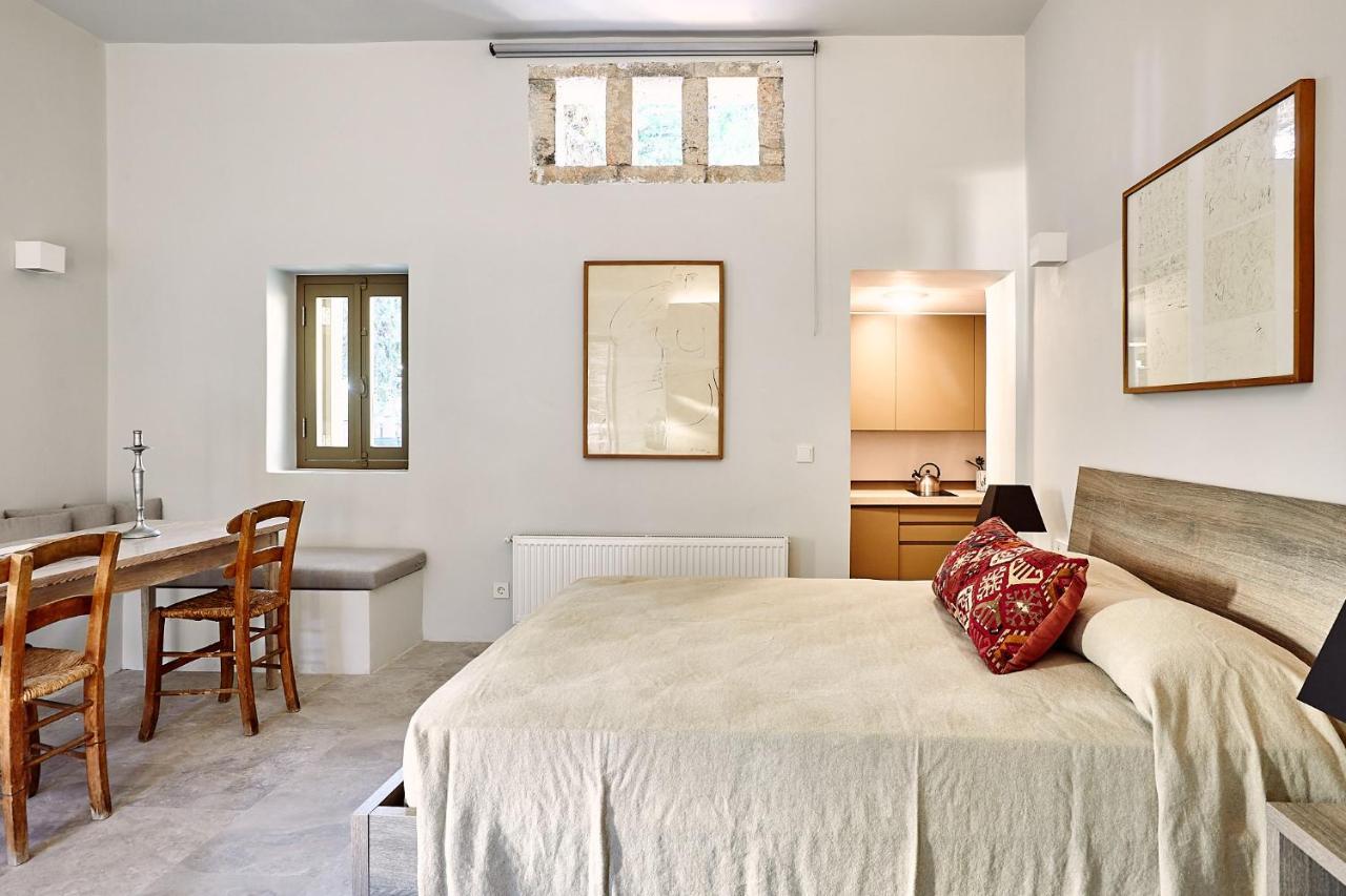 Nikolaou Art Residence Aegina エクステリア 写真