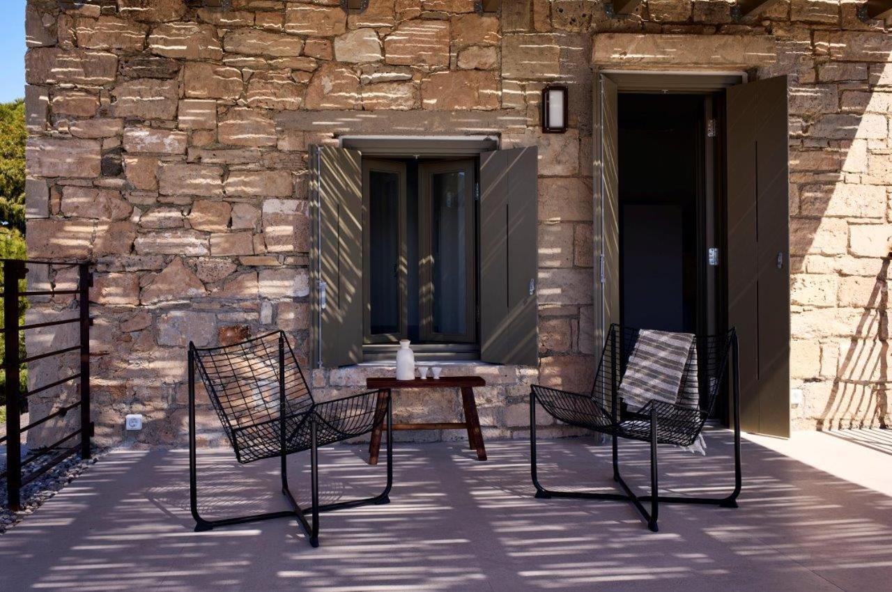 Nikolaou Art Residence Aegina エクステリア 写真