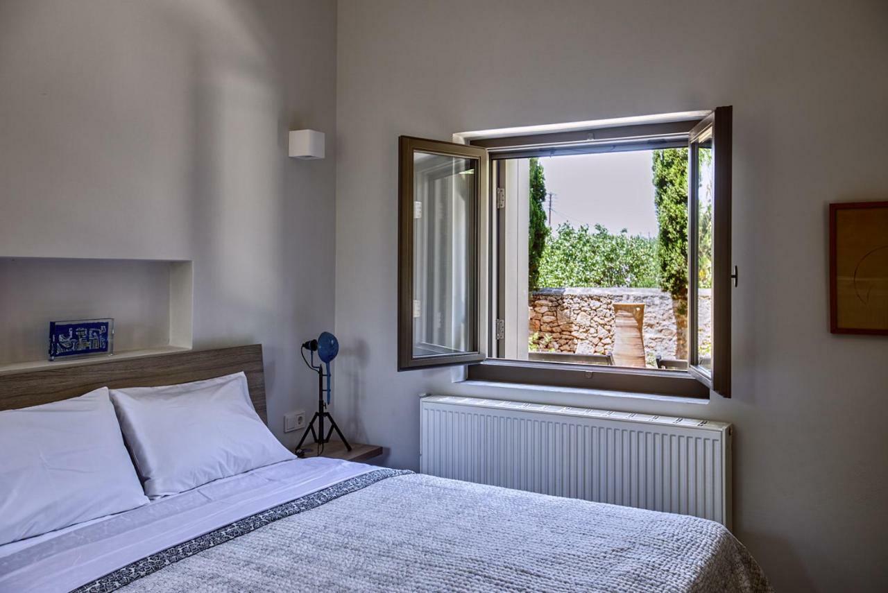 Nikolaou Art Residence Aegina エクステリア 写真