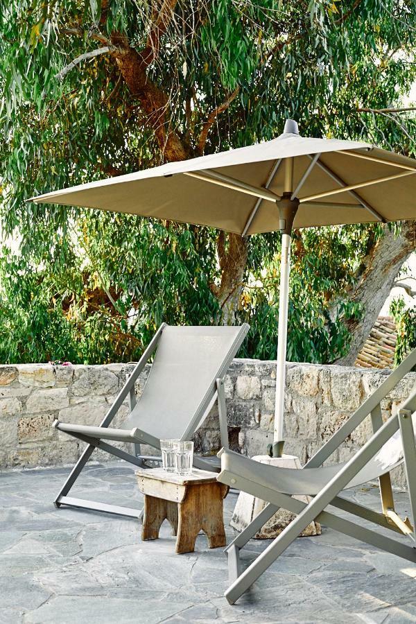 Nikolaou Art Residence Aegina エクステリア 写真