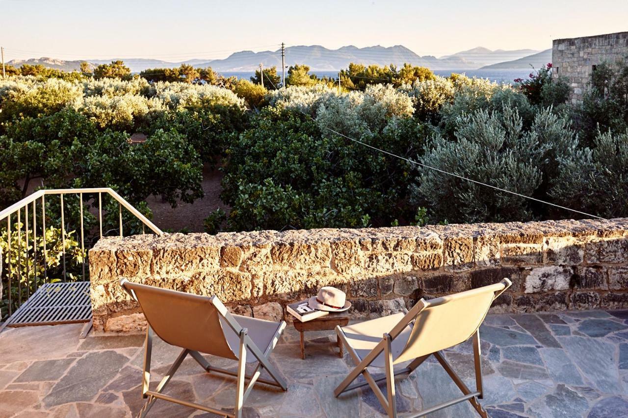Nikolaou Art Residence Aegina エクステリア 写真